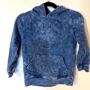 Mickey Mouse Disney sweatshirt size 3! In great condition! Looks so cute on!